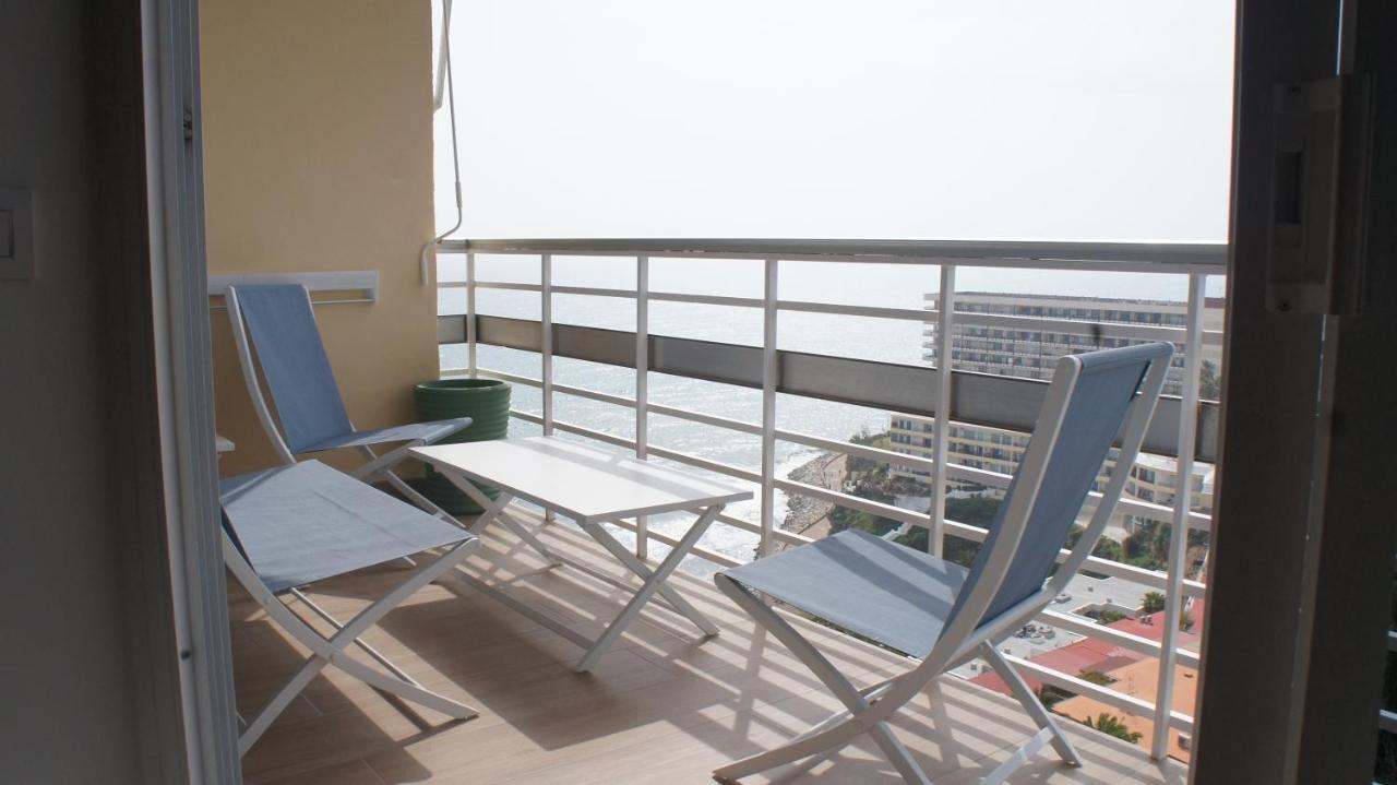 Apartamentos Calma Rentals Торремолинос Экстерьер фото