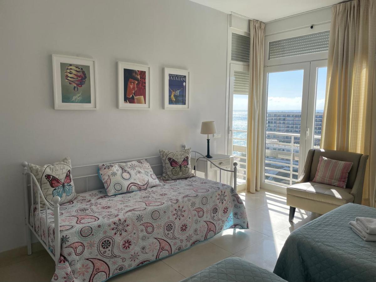 Apartamentos Calma Rentals Торремолинос Экстерьер фото